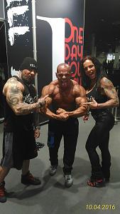 IFBB Pros look like aliens in real life?-12973553_1112756575432736_5049755419309792872_o-jpg